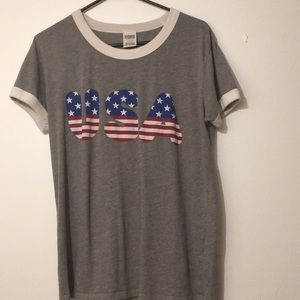 VS pink USA shirt